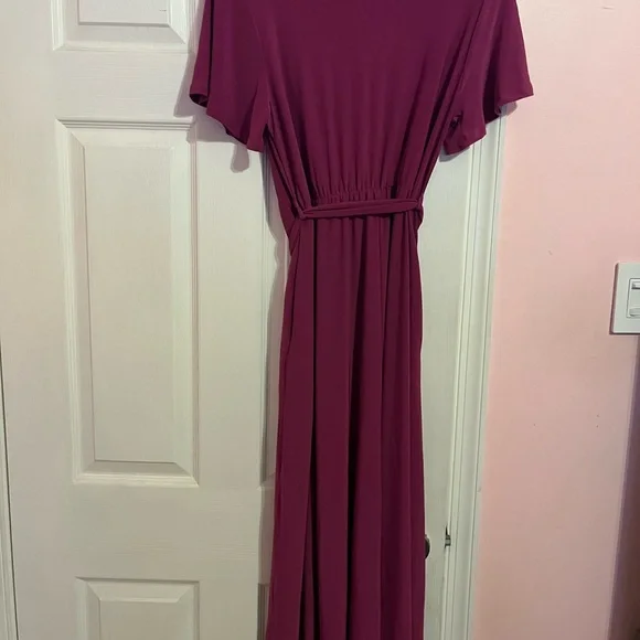 Purple Flutter Sleeve V-Neck Dress - Picture 5 of 5